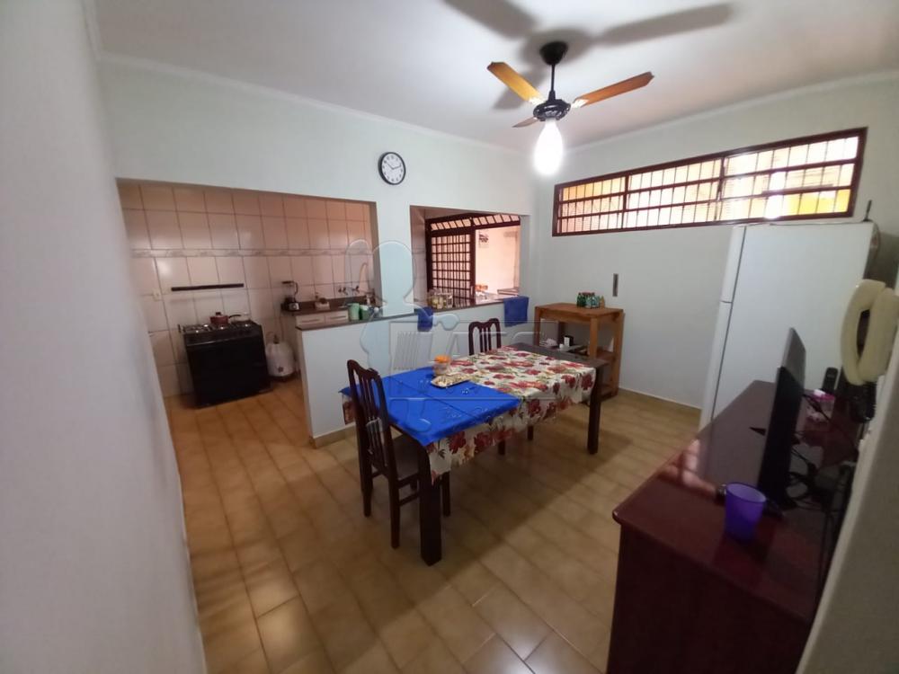 Alugar Casas / Padrão em Ribeirão Preto R$ 1.300,00 - Foto 9