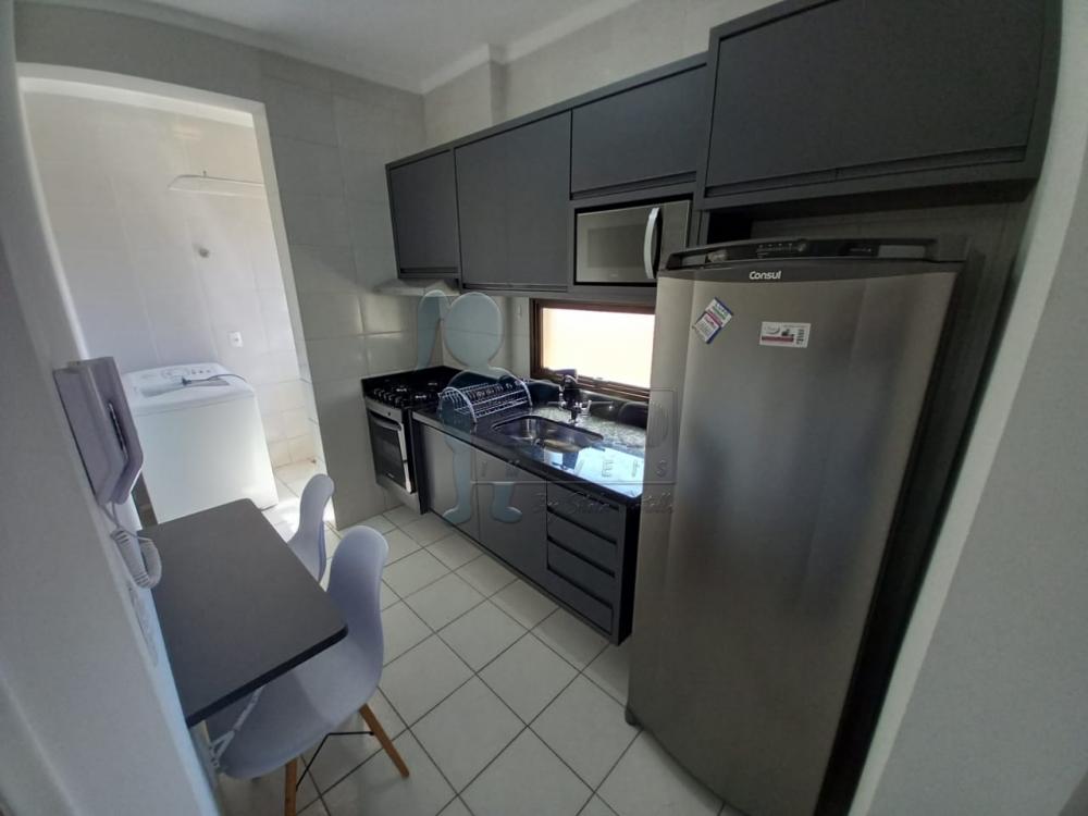 Alugar Apartamentos / Padrão em Ribeirão Preto R$ 1.990,00 - Foto 5