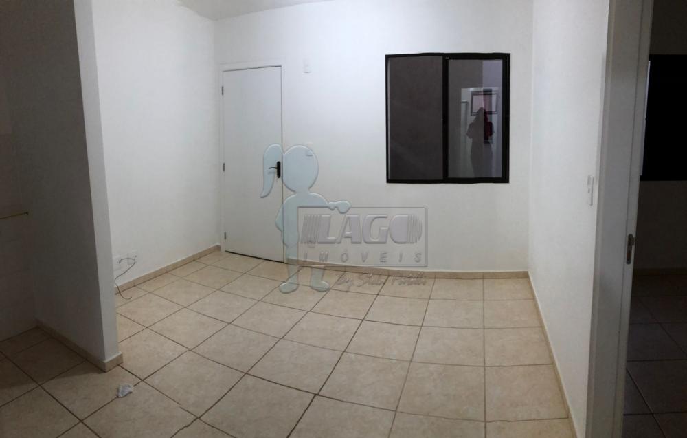 Alugar Apartamentos / Padrão em Bonfim Paulista R$ 650,00 - Foto 3