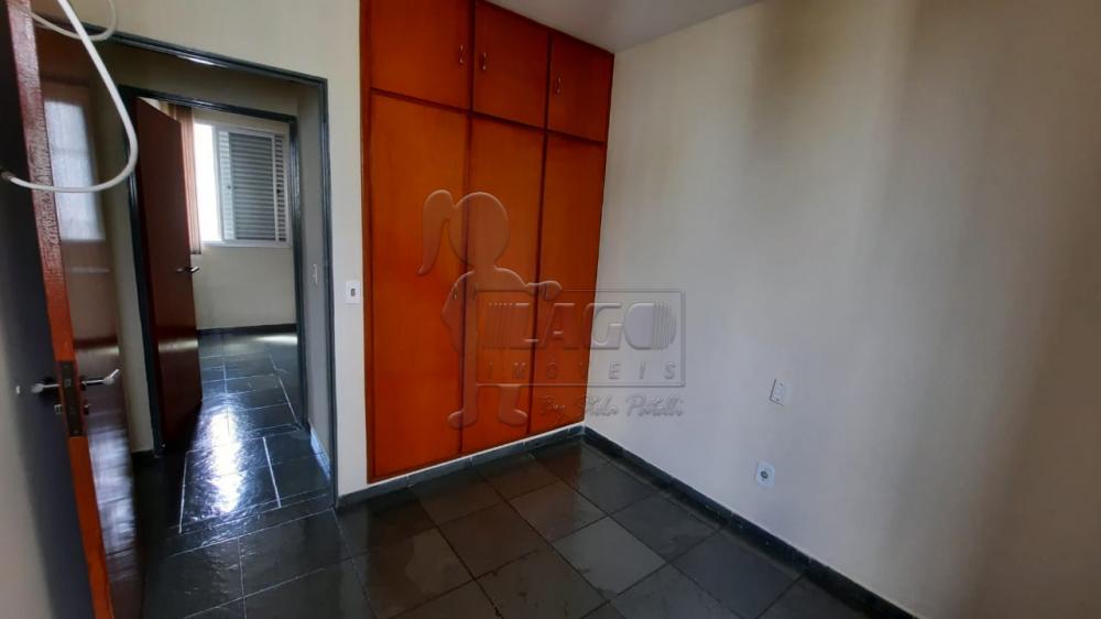 Comprar Apartamentos / Padrão em Ribeirão Preto R$ 180.000,00 - Foto 6