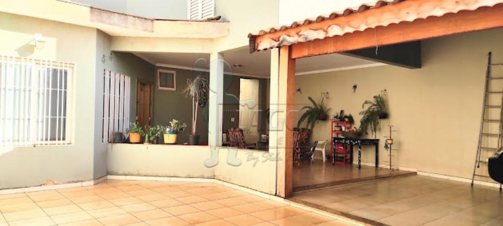 Comprar Casas / Padrão em Ribeirão Preto R$ 670.000,00 - Foto 1