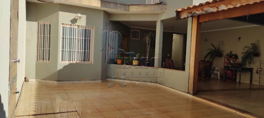 Comprar Casas / Padrão em Ribeirão Preto R$ 670.000,00 - Foto 2