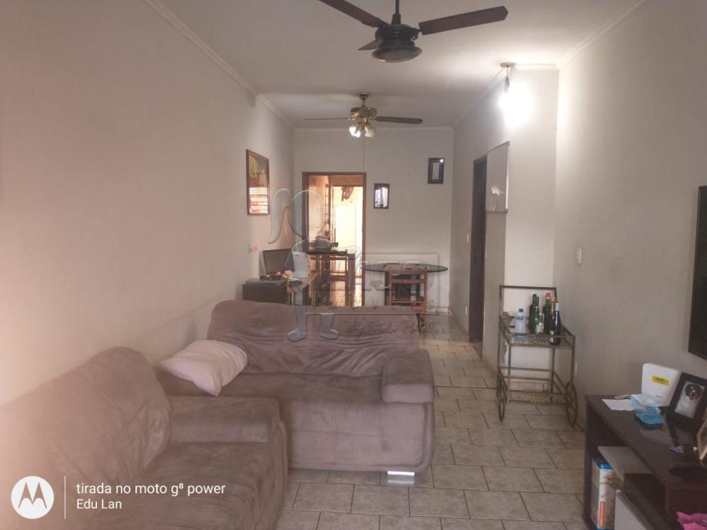 Comprar Casas / Padrão em Ribeirão Preto R$ 300.000,00 - Foto 4