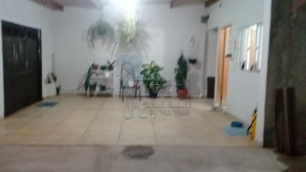 Comprar Casas / Padrão em Ribeirão Preto R$ 190.000,00 - Foto 1