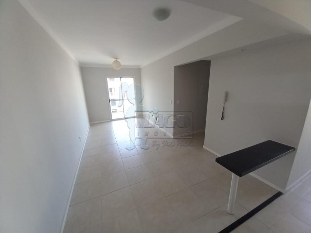 Alugar Apartamentos / Padrão em Ribeirão Preto R$ 2.100,00 - Foto 1