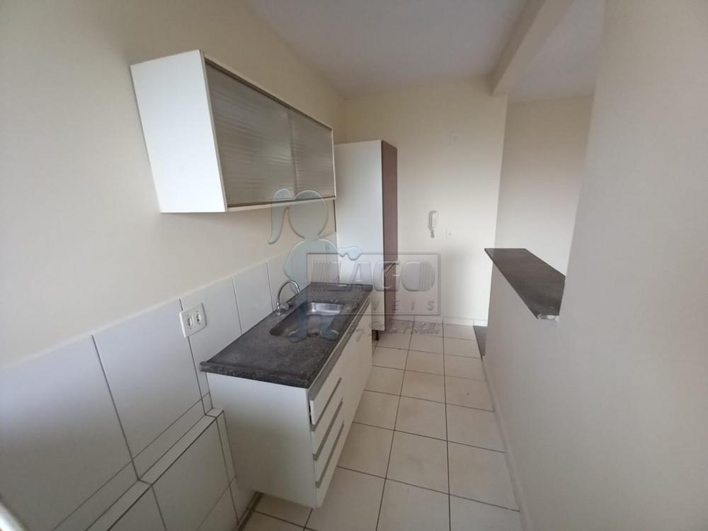 Alugar Apartamentos / Padrão em Ribeirão Preto R$ 1.200,00 - Foto 3