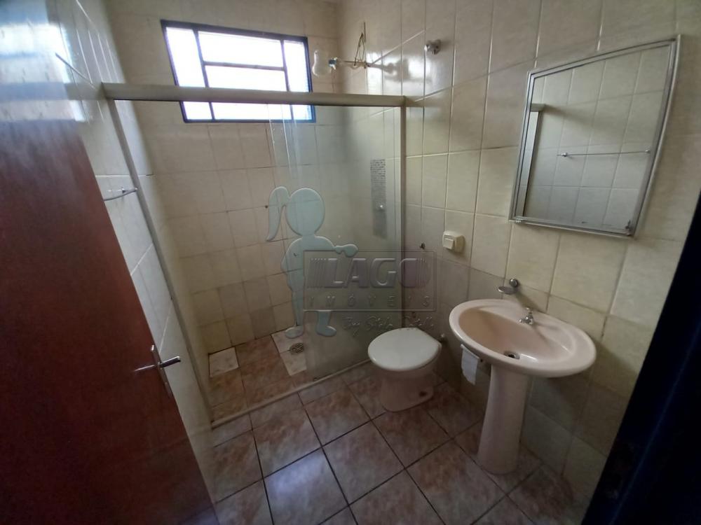 Alugar Casas / Padrão em Ribeirão Preto R$ 1.500,00 - Foto 5