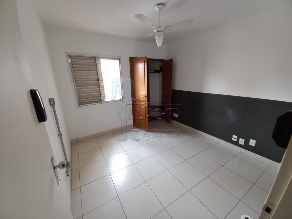 Alugar Apartamentos / Padrão em Ribeirão Preto R$ 1.300,00 - Foto 8