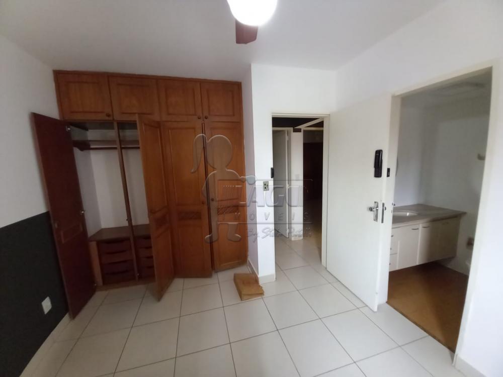 Alugar Apartamentos / Padrão em Ribeirão Preto R$ 1.300,00 - Foto 13