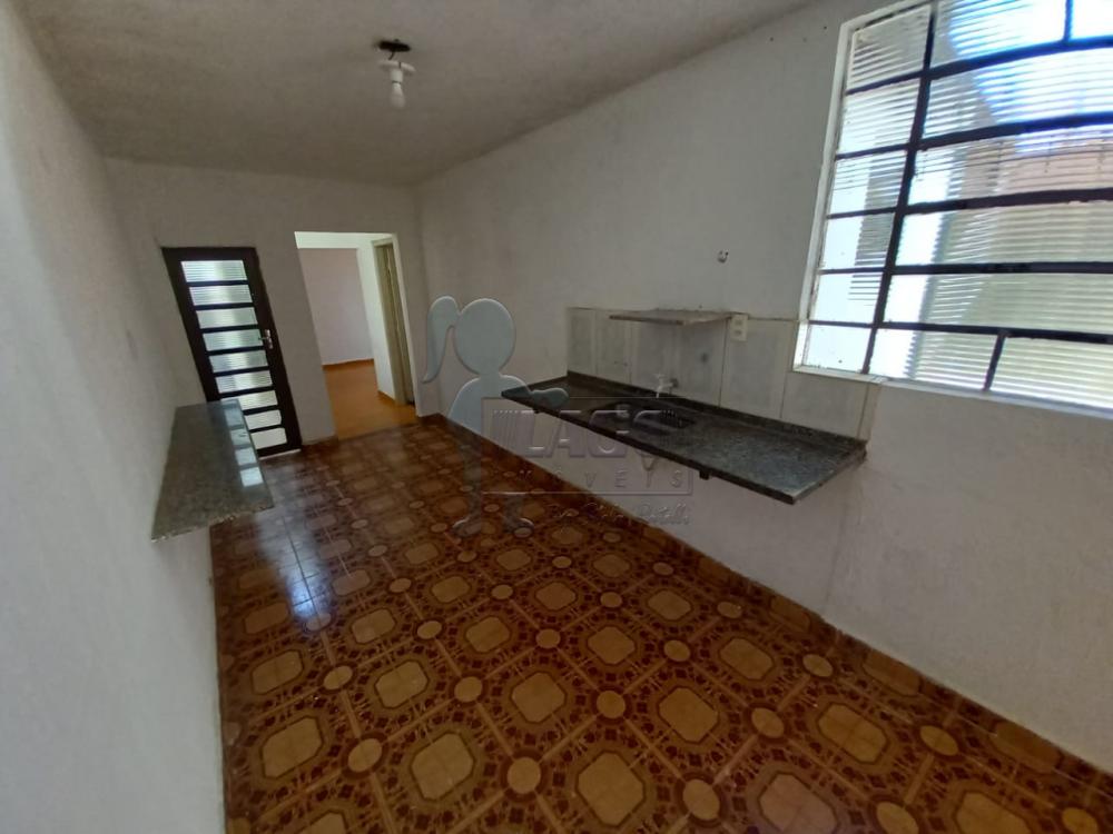 Alugar Casas / Padrão em Ribeirão Preto R$ 1.350,00 - Foto 10
