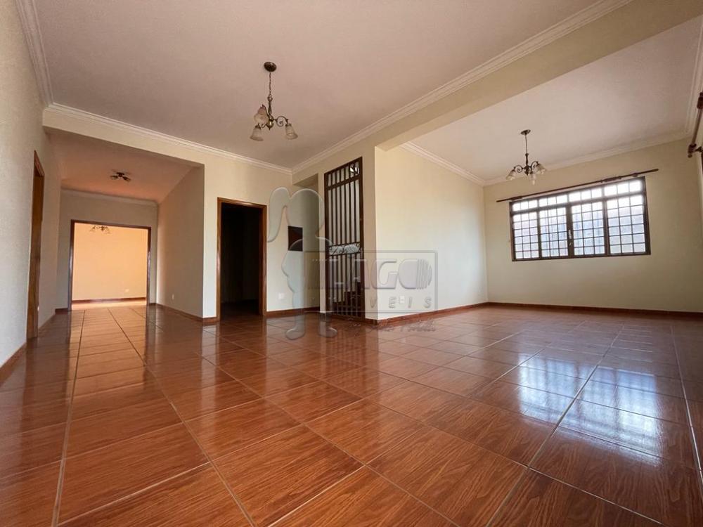 Comprar Casas / Padrão em Ribeirão Preto R$ 1.300.000,00 - Foto 3