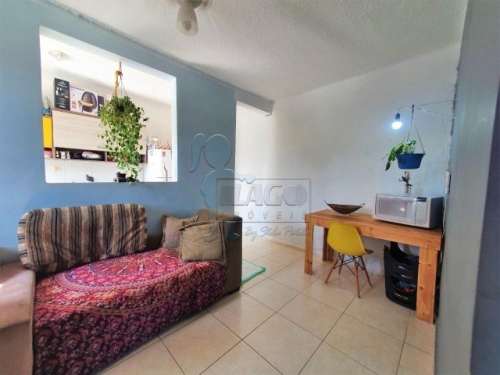 Comprar Apartamentos / Padrão em Ribeirão Preto R$ 155.000,00 - Foto 1