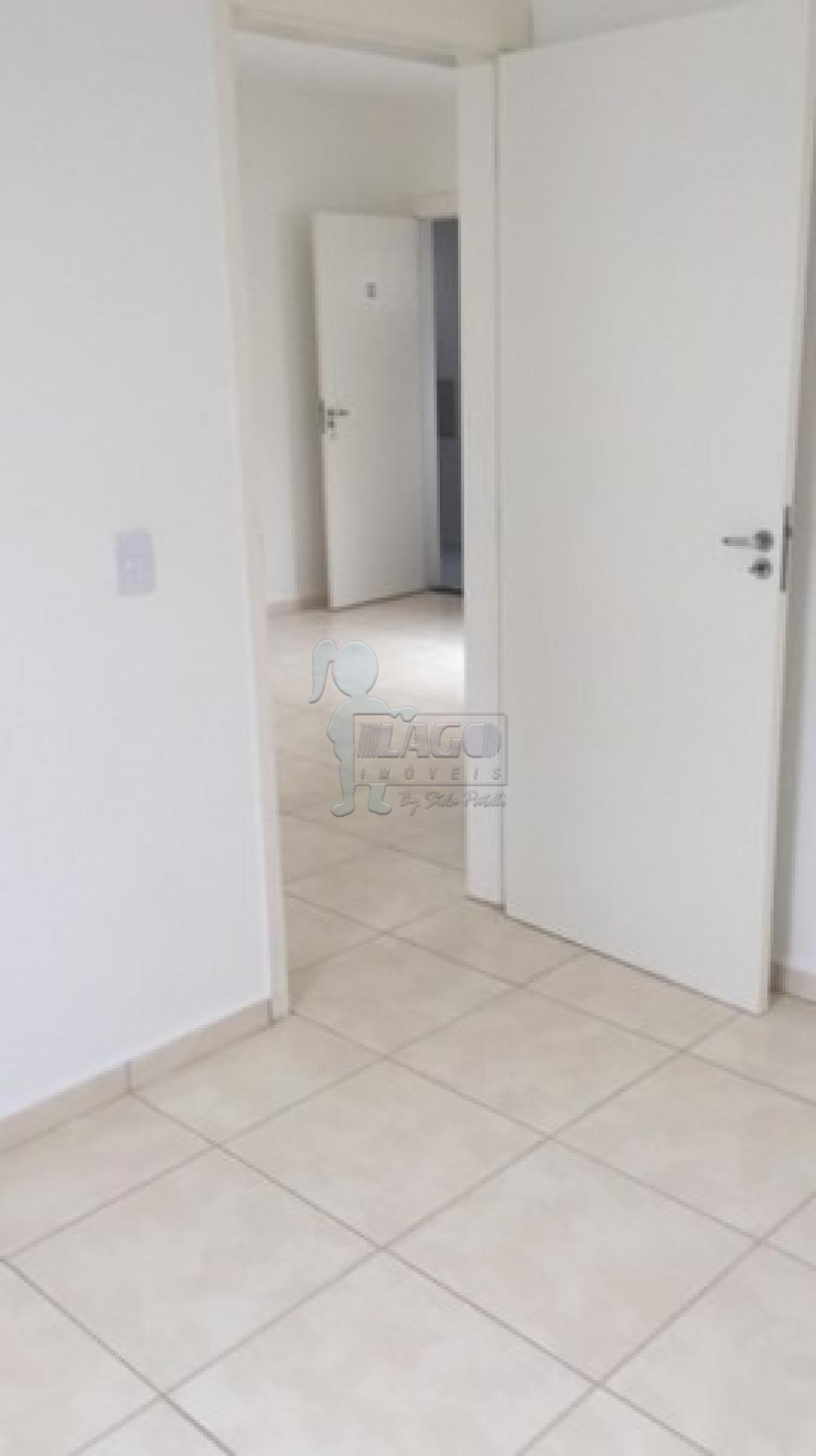 Alugar Apartamentos / Padrão em Ribeirão Preto R$ 650,00 - Foto 4