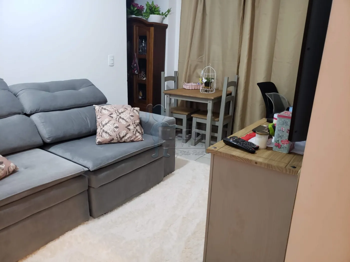Alugar Apartamentos / Padrão em Bonfim Paulista R$ 950,00 - Foto 1