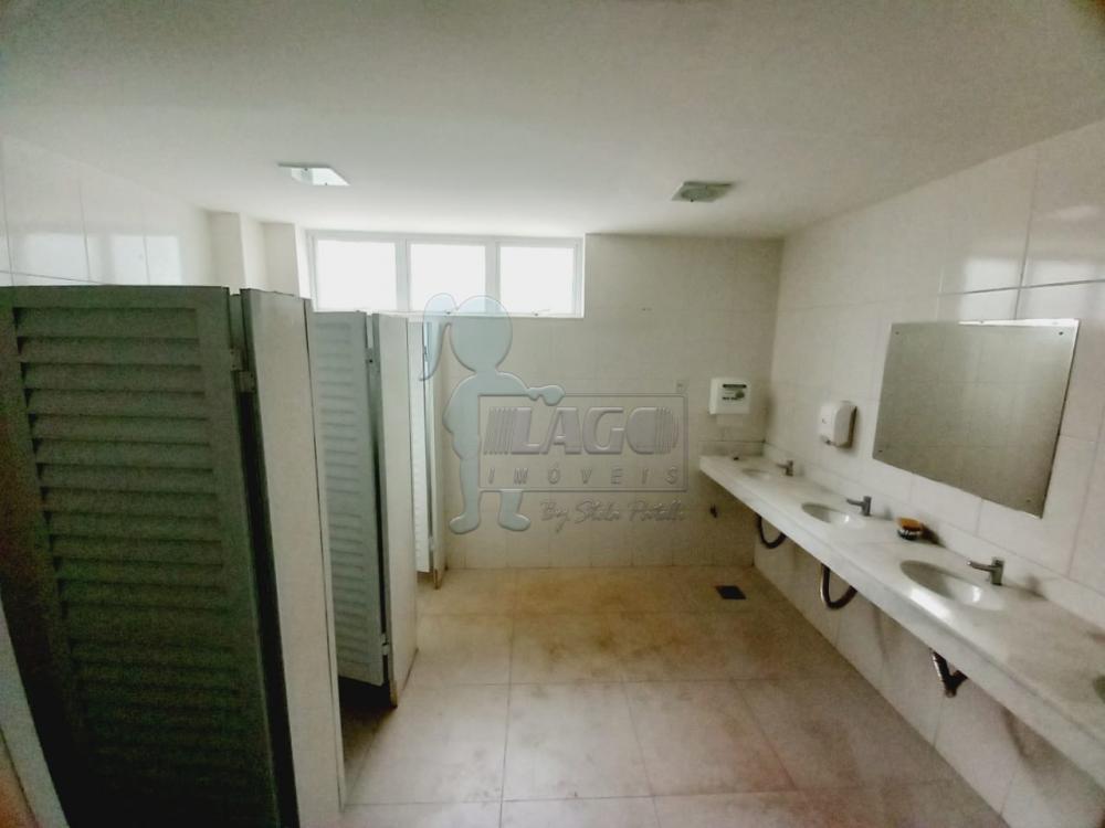 Alugar Comercial / Salão / Galpão em Ribeirão Preto R$ 22.000,00 - Foto 13