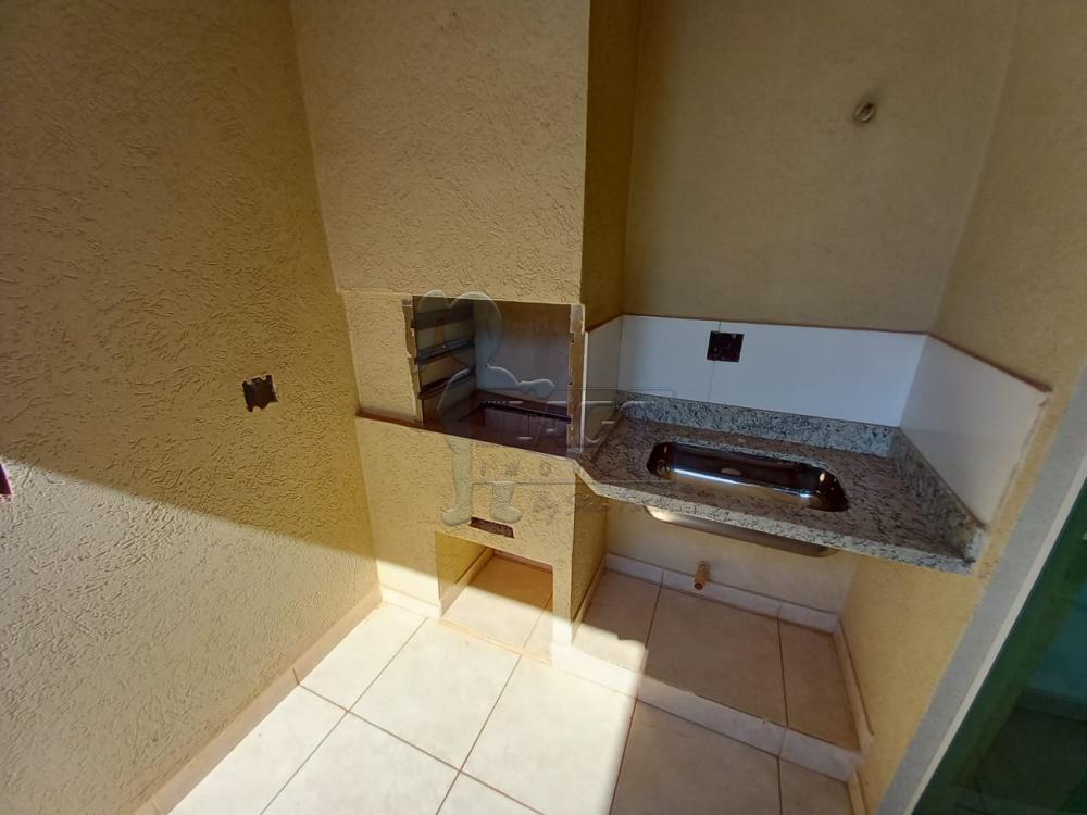 Alugar Apartamentos / Padrão em Ribeirão Preto R$ 1.300,00 - Foto 4