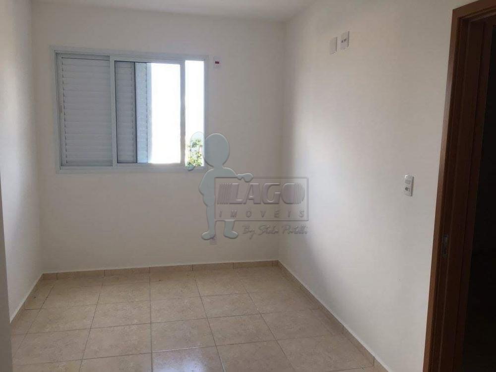 Alugar Apartamentos / Padrão em Ribeirão Preto R$ 900,00 - Foto 3