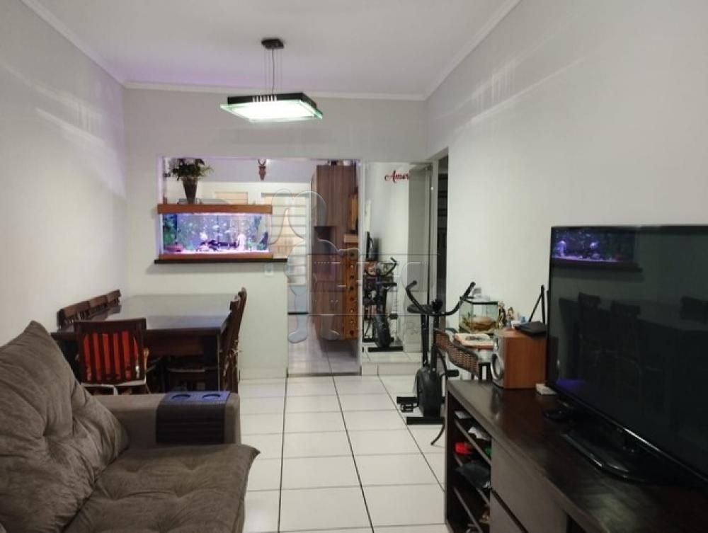 Comprar Casas / Padrão em Ribeirão Preto R$ 270.000,00 - Foto 1