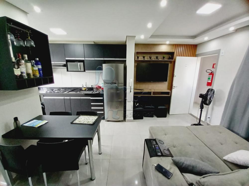 Alugar Apartamentos / Padrão em Ribeirão Preto R$ 1.100,00 - Foto 4