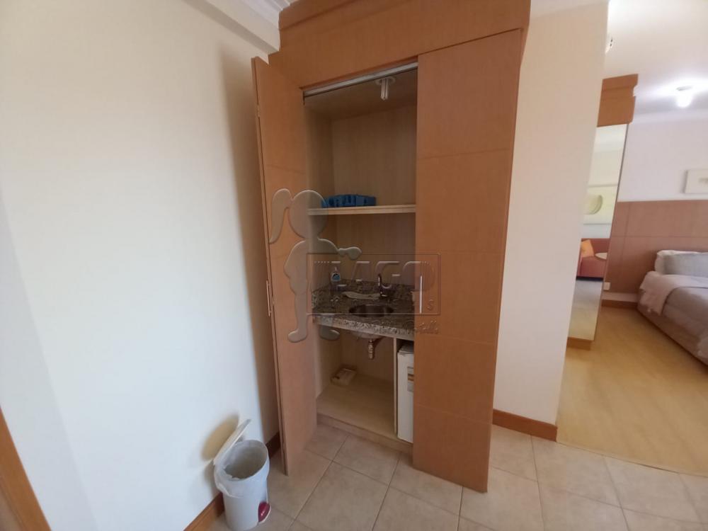 Alugar Apartamentos / Padrão em Ribeirão Preto R$ 2.500,00 - Foto 5