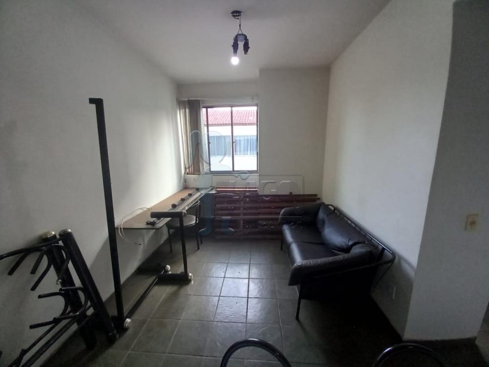 Alugar Apartamentos / Padrão em Ribeirão Preto R$ 700,00 - Foto 3