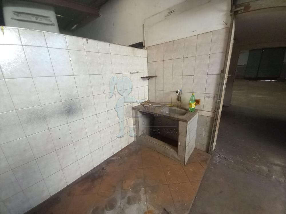 Alugar Comercial / Salão / Galpão em Ribeirão Preto R$ 2.500,00 - Foto 14