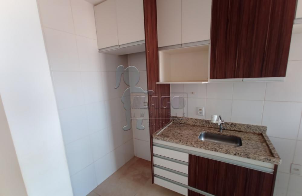 Comprar Apartamentos / Padrão em Ribeirão Preto R$ 215.000,00 - Foto 4