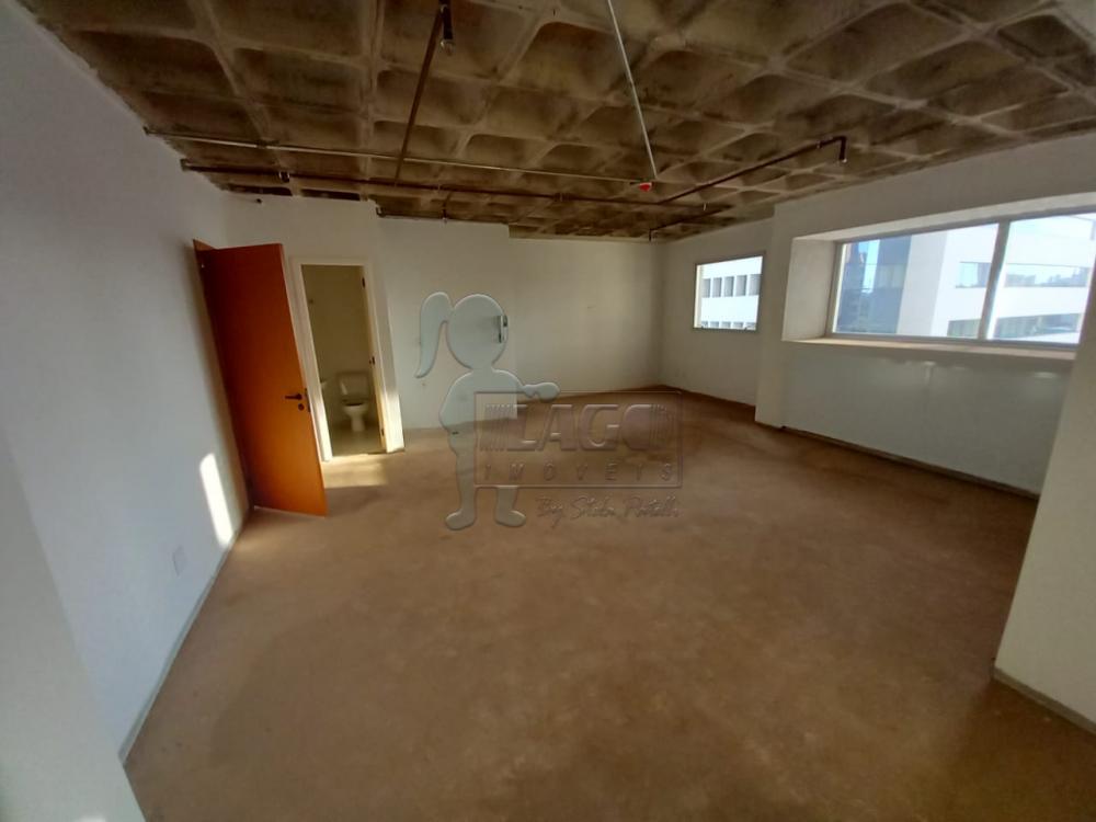 Alugar Comercial / Sala Comercial em Ribeirão Preto R$ 2.000,00 - Foto 4