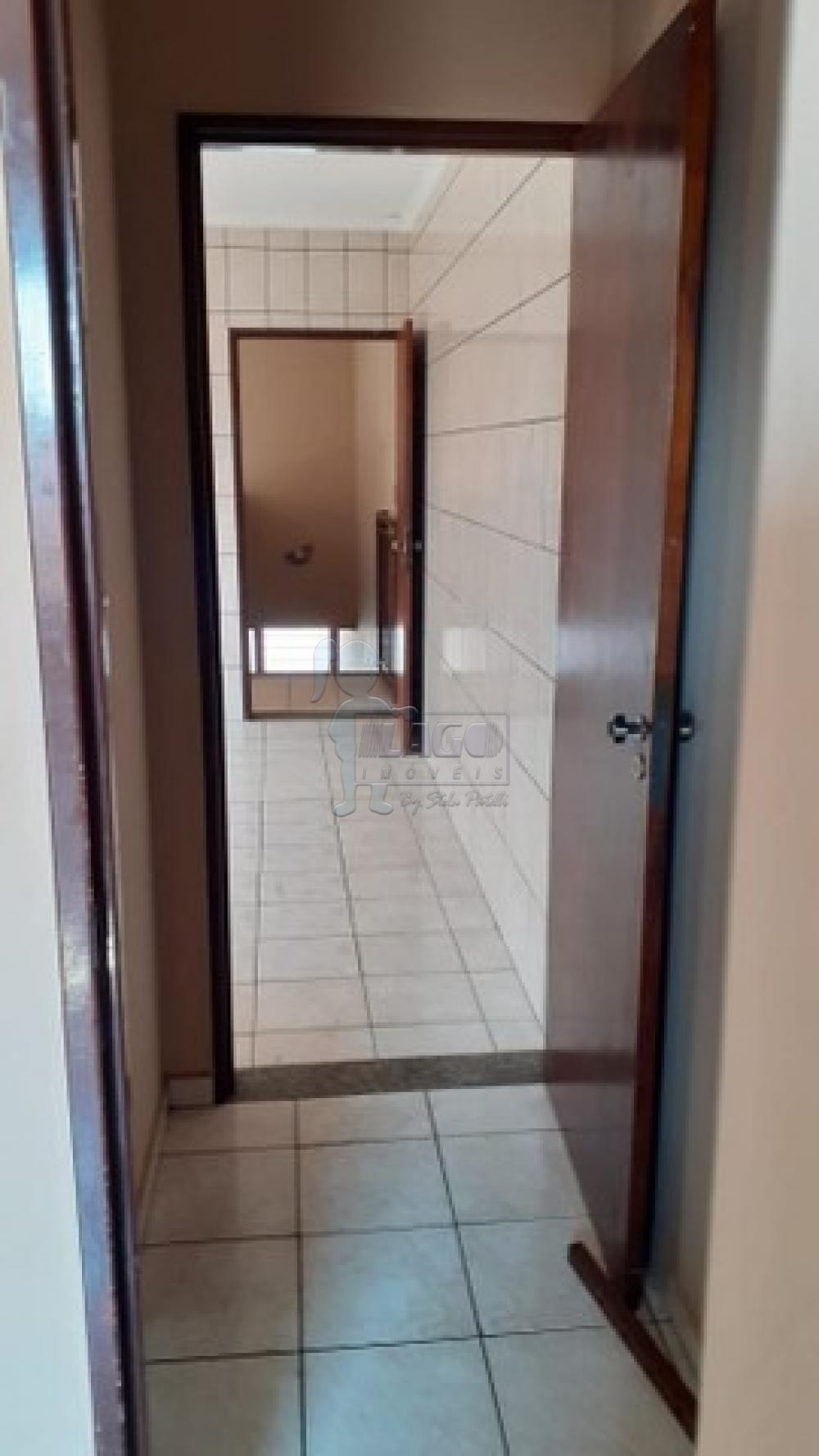 Comprar Casas / Padrão em Ribeirão Preto R$ 900.000,00 - Foto 10