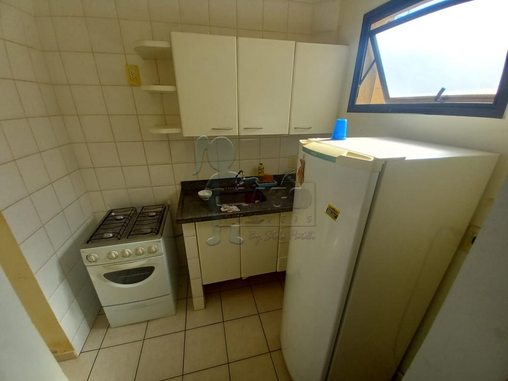 Alugar Apartamentos / Padrão em Ribeirão Preto R$ 700,00 - Foto 4