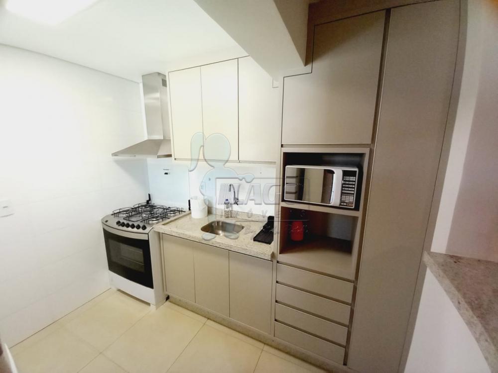 Alugar Apartamentos / Padrão em Ribeirão Preto R$ 4.000,00 - Foto 4