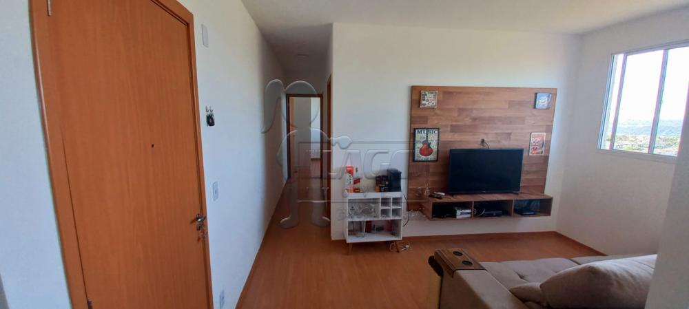 Alugar Apartamentos / Padrão em Ribeirão Preto R$ 1.100,00 - Foto 2