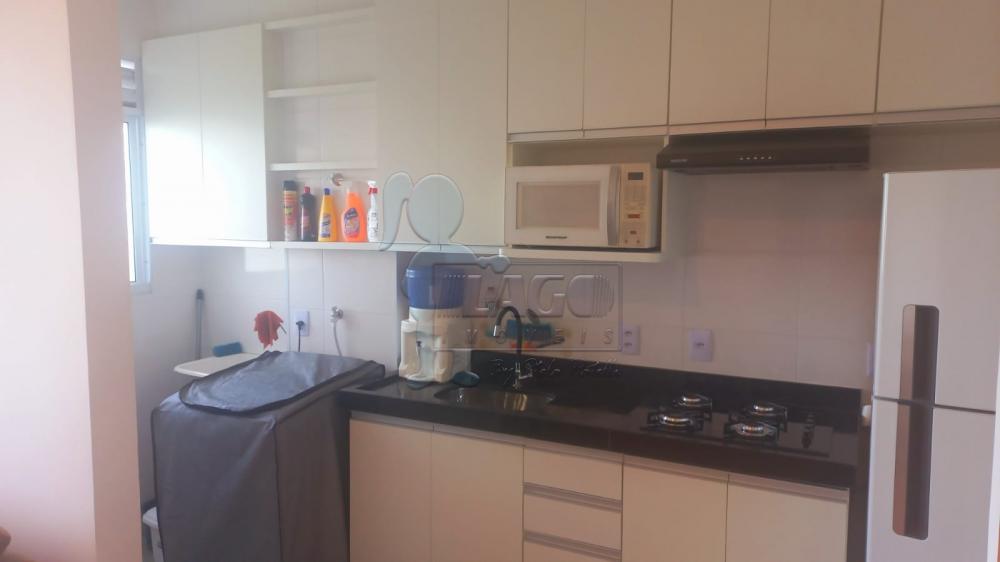 Alugar Apartamentos / Padrão em Ribeirão Preto R$ 1.100,00 - Foto 3