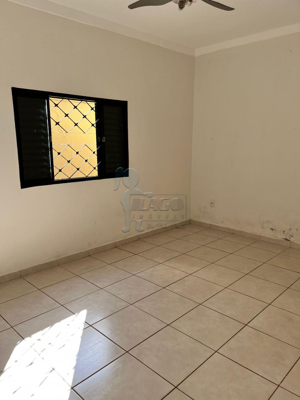 Alugar Casas / Padrão em Ribeirão Preto R$ 1.200,00 - Foto 4