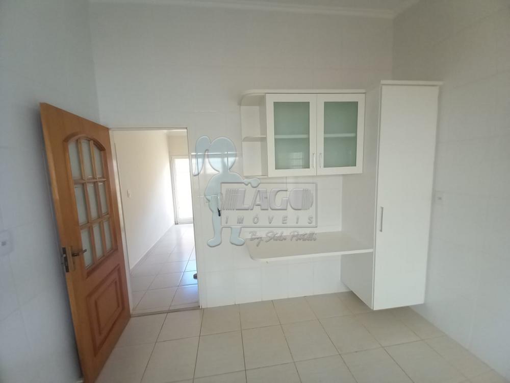 Alugar Casas / Padrão em Ribeirão Preto R$ 2.250,00 - Foto 7