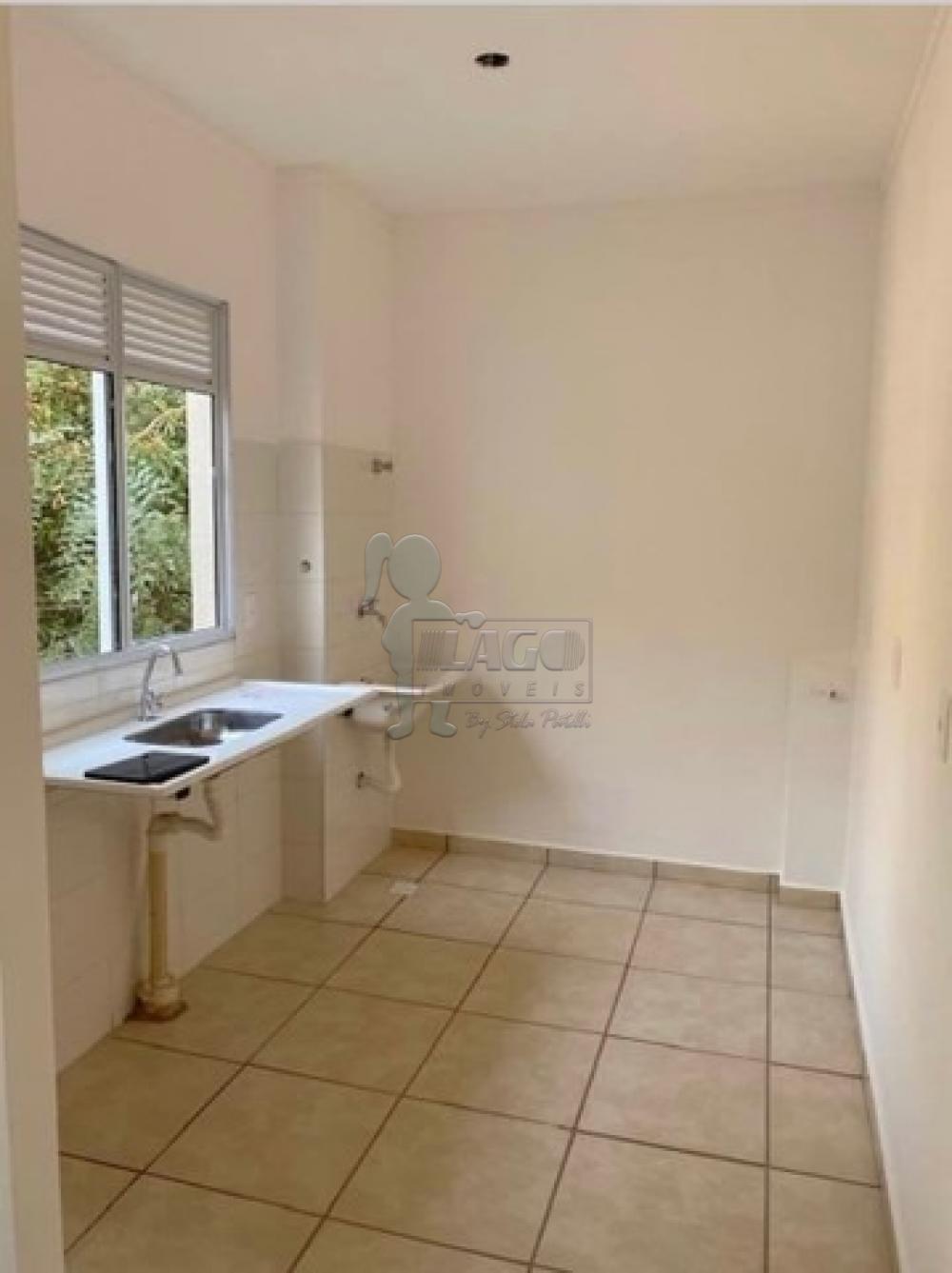 Alugar Apartamentos / Padrão em Ribeirão Preto R$ 800,00 - Foto 2