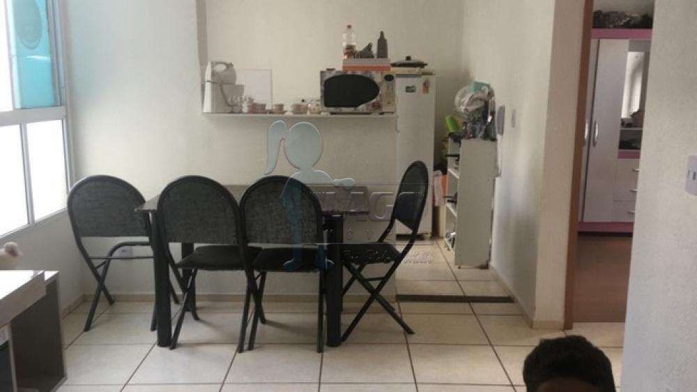 Comprar Apartamentos / Padrão em Ribeirão Preto R$ 155.000,00 - Foto 2