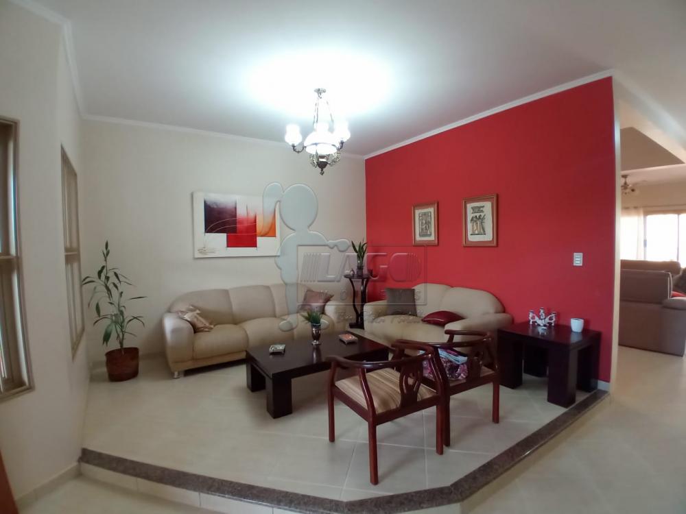 Comprar Casas / Padrão em Ribeirão Preto R$ 830.000,00 - Foto 1