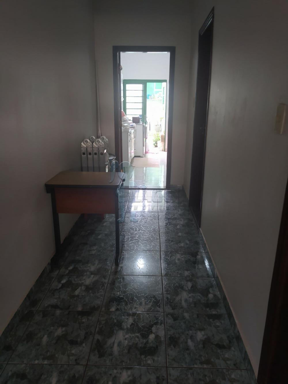 Comprar Casas / Padrão em Ribeirão Preto R$ 296.000,00 - Foto 1