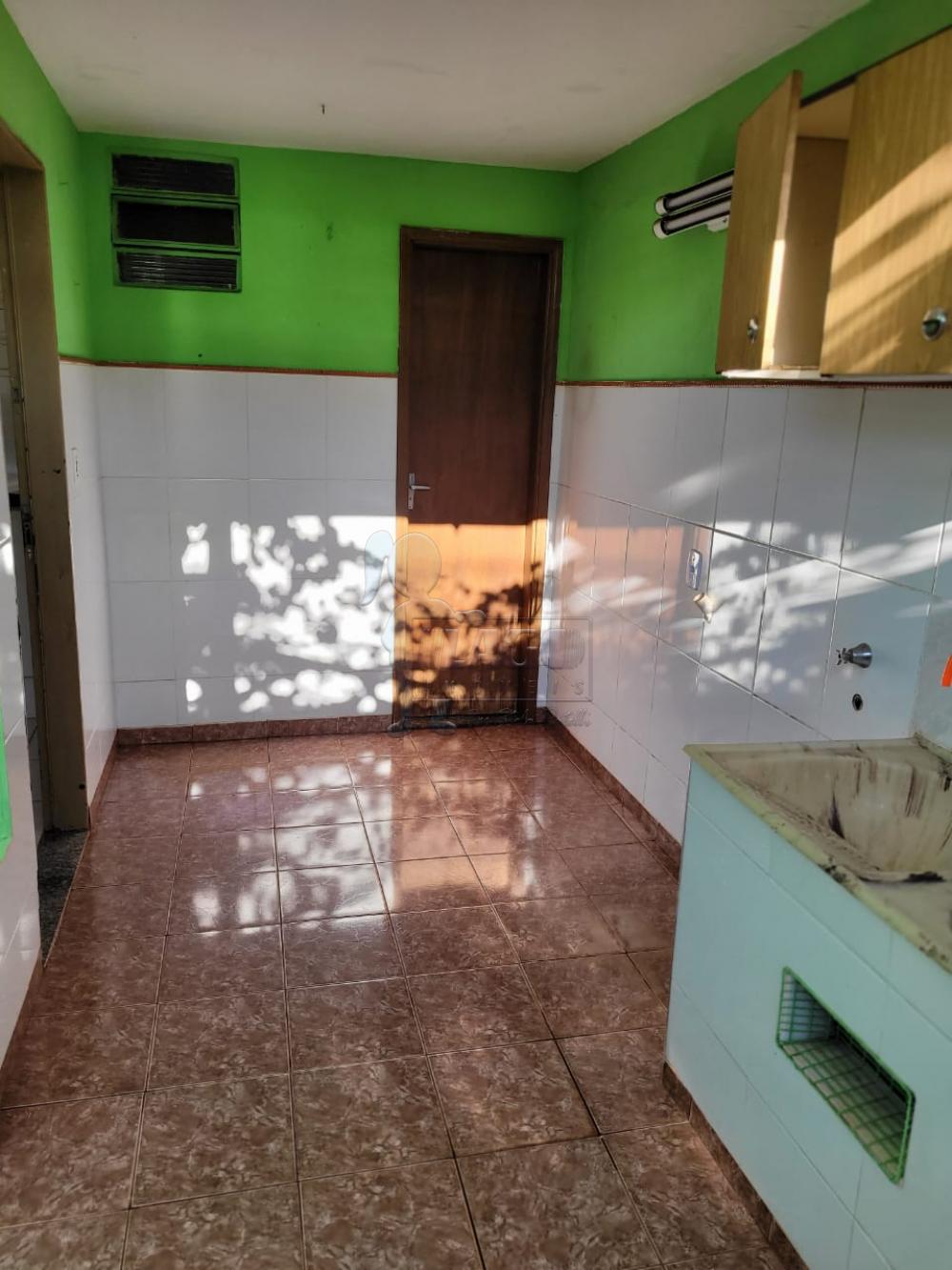 Comprar Casas / Padrão em Ribeirão Preto R$ 300.000,00 - Foto 13