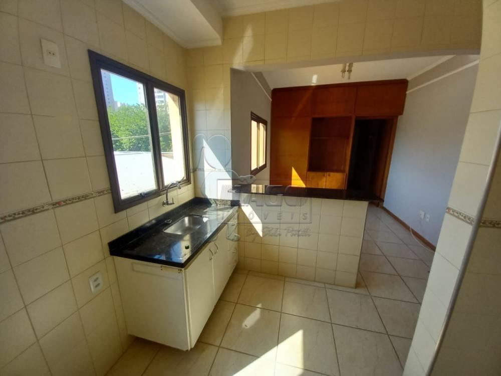 Alugar Apartamentos / Padrão em Ribeirão Preto R$ 850,00 - Foto 4