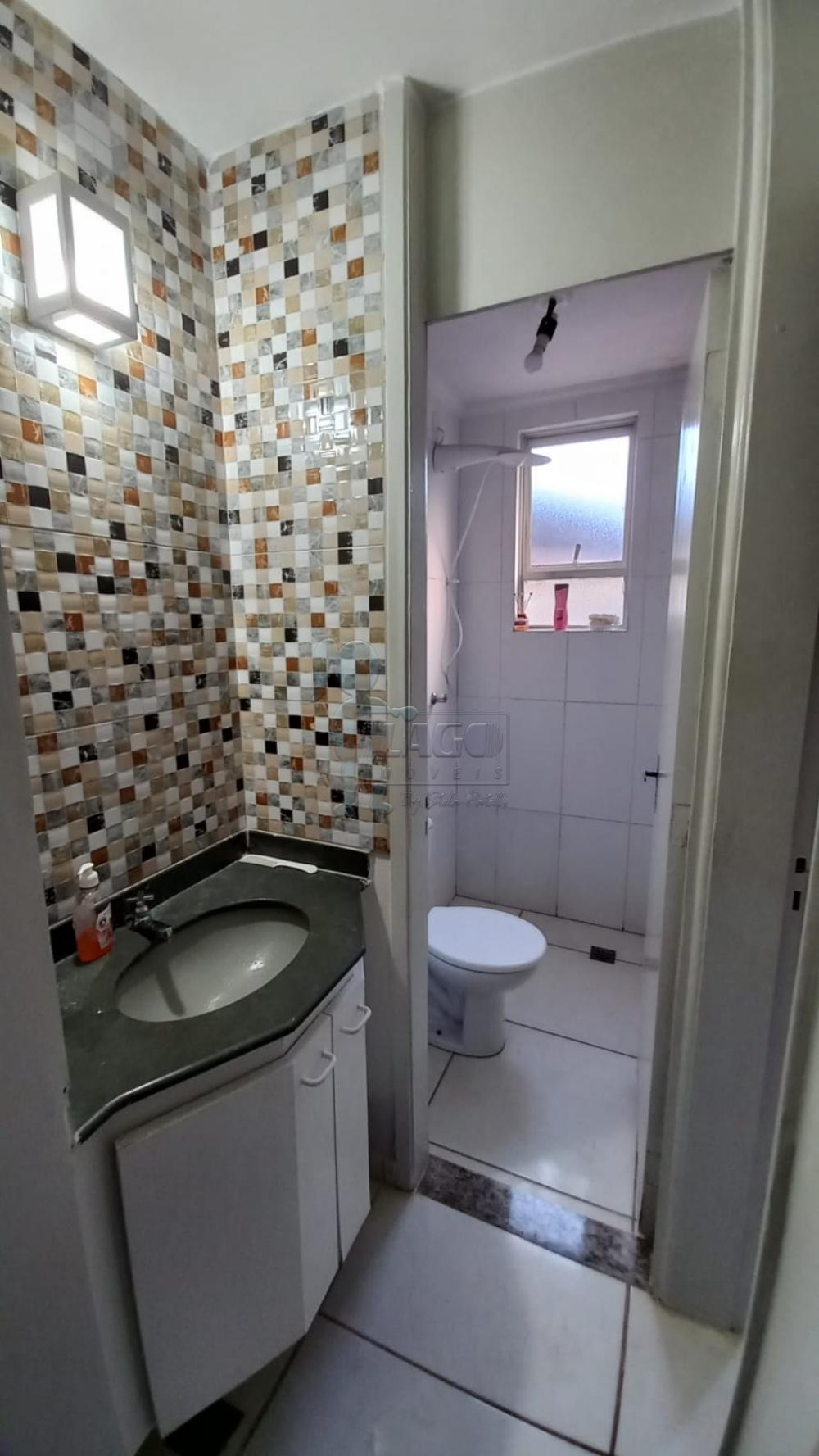 Alugar Apartamentos / Padrão em Ribeirão Preto R$ 1.700,00 - Foto 5