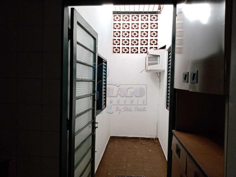 Alugar Casas / Padrão em Ribeirão Preto R$ 1.600,00 - Foto 9