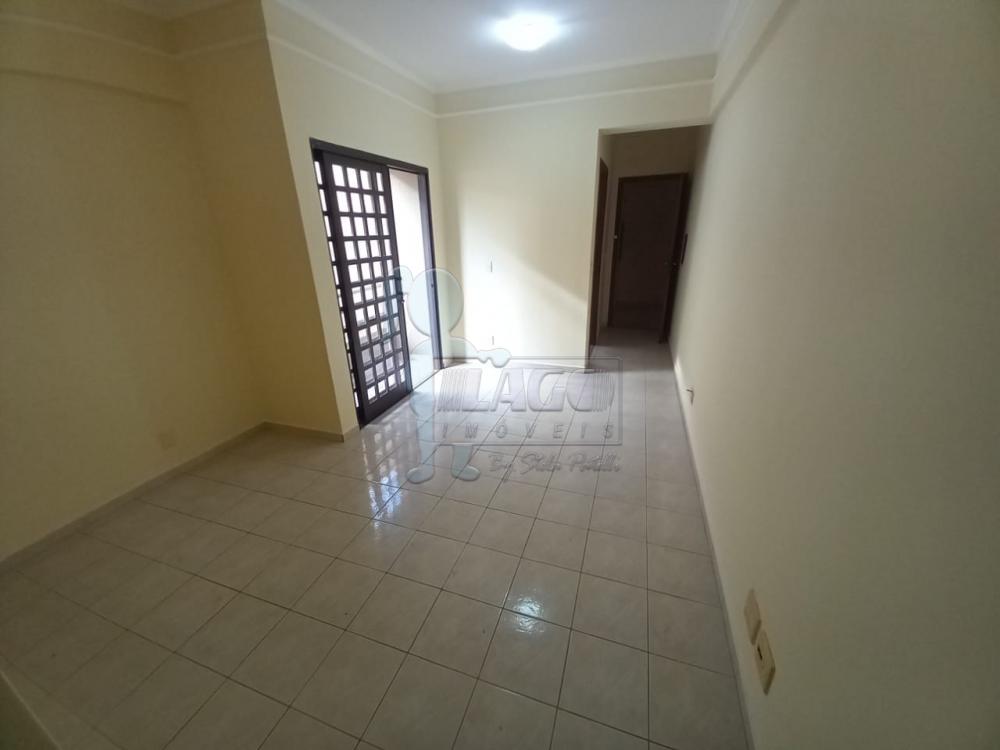 Alugar Apartamentos / Padrão em Ribeirão Preto R$ 800,00 - Foto 1