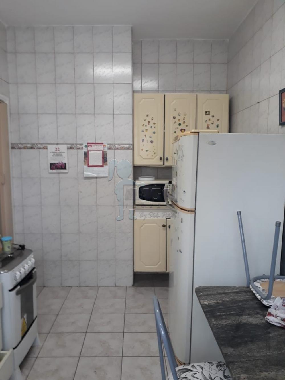 Comprar Apartamentos / Padrão em Santos R$ 380.000,00 - Foto 6