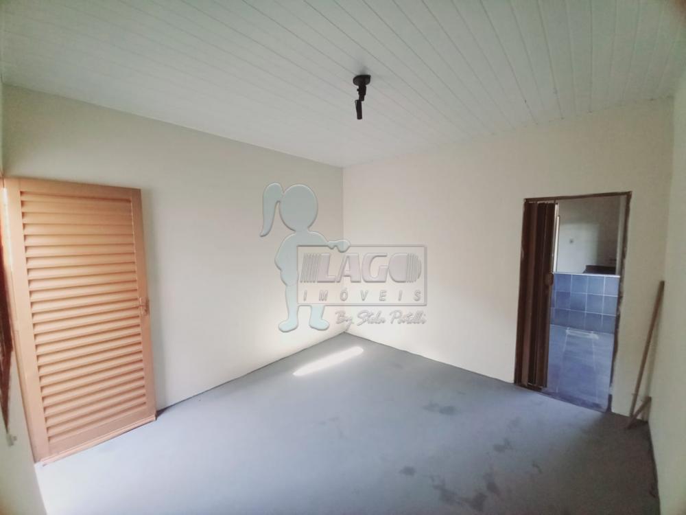 Alugar Casas / Padrão em Ribeirão Preto R$ 800,00 - Foto 12