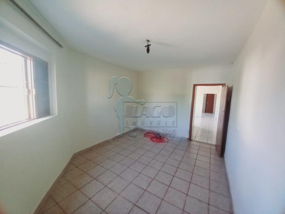 Alugar Casas / Padrão em Ribeirão Preto R$ 800,00 - Foto 5