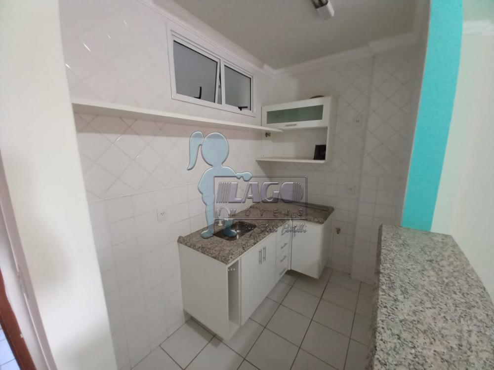 Alugar Apartamento / Padrão em Ribeirão Preto R$ 1.850,00 - Foto 3