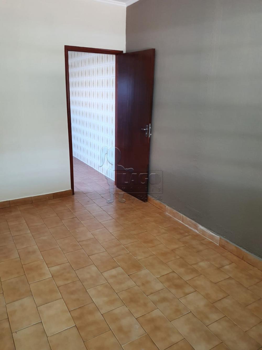 Alugar Casas / Padrão em Ribeirão Preto R$ 1.500,00 - Foto 6