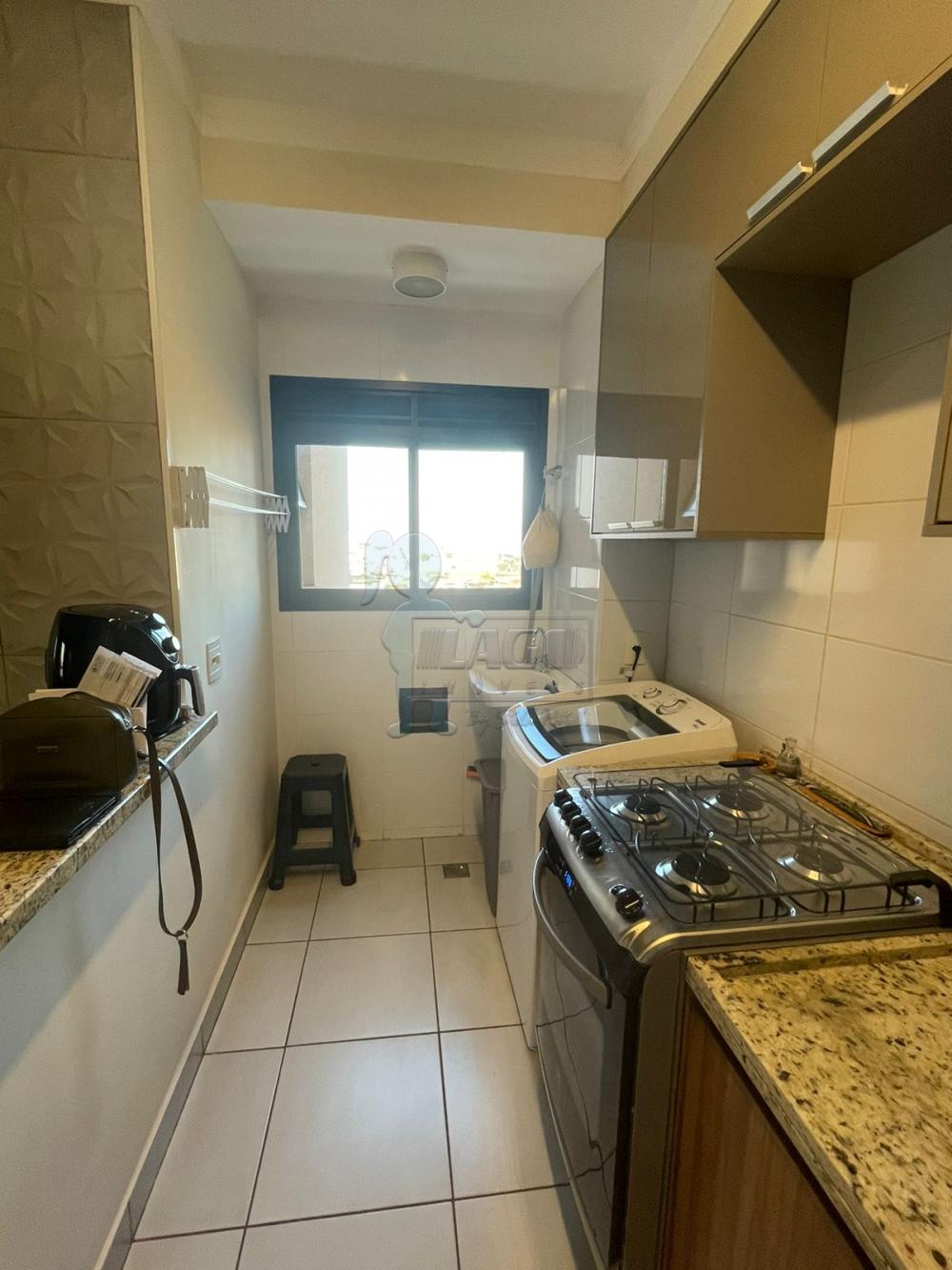 Alugar Apartamentos / Padrão em Ribeirão Preto R$ 1.150,00 - Foto 3